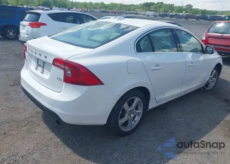 2012 Volvo S60 T5 из США, поврежденный, VIN YV1622FS5C2119061
